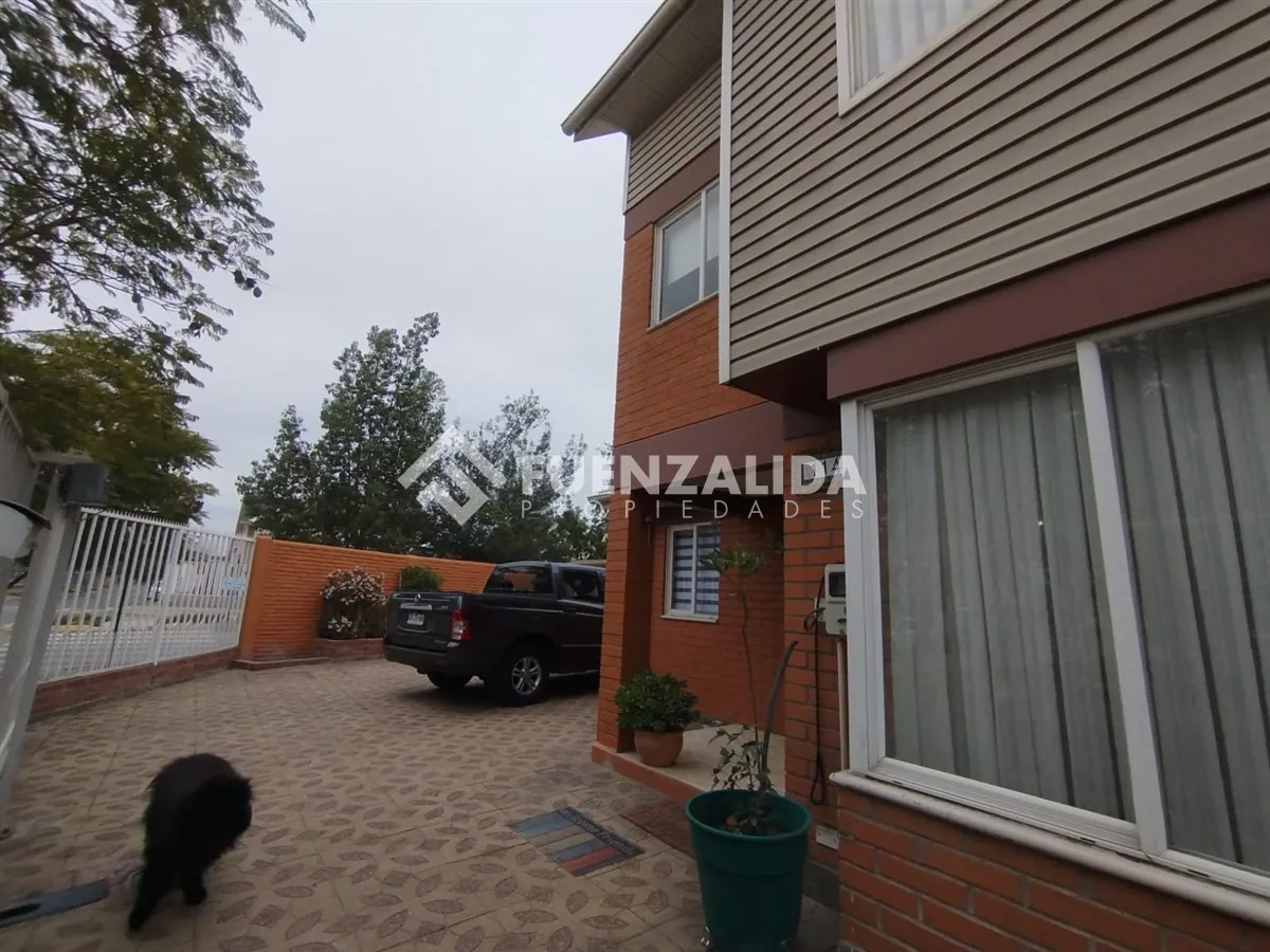 Imagen 4 de 30 de Casa En Venta De 4 Dorm. En Puente Alto