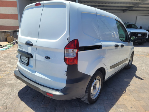 Ford Transit Courier 3cilindros, Motor 1.0l Ecoboost Mt 6vel