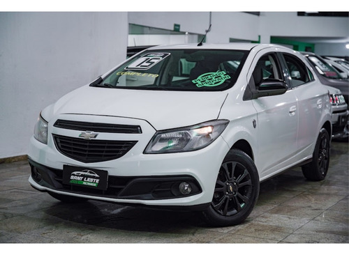 Chevrolet Onix 1.0 MPFI SELEÇÃO 8V FLEX 4P MANUAL