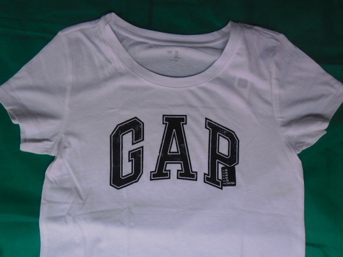 camiseta da gap feminina