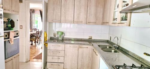 Vendo Casa 6d/4b/3emetro Manquehue.centro Cultual Las Condes