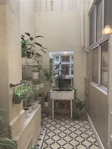 Imagen 15 de 17 de Venta Hermosa Planta Baja 60m Edificio Francés. Irigoyen 2400