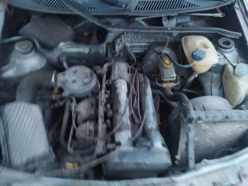 Imagem 6 de 7 de Vw Gol 1.0 16v G2 Bola 1999 Sucata Somente Peças