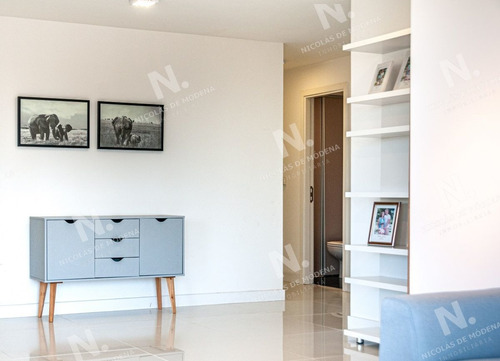 Imagen 9 de 30 de Apartamento En Venta De 3 Dormitorios En Mansa Con Vista Al Mar - Punta Del Este Mansa