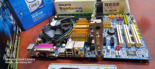 Kit Placa Mãe 775 + Intel Dual Core 2 Duo 2.4 + 4 Gb Ddr2