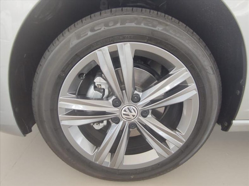 Volkswagen Jetta 1.4 250 Tsi R-line