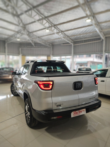 Imagen 10 de 19 de Fiat Toro 2017 2.0 Volcano 4x4 At