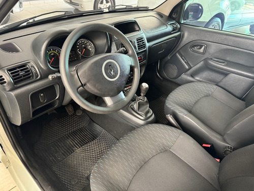 Renault Clio 1.0 16v Expression Hi-power 5p