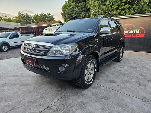 Toyota Hilux SW4 SRV D4-D 4x4 3.0 TDI Dies. Aut