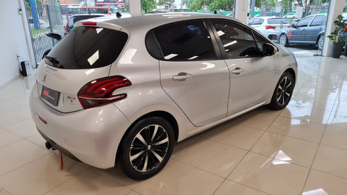 Peugeot 208 1.2 2017 Impecable Estado!!! ((gl Motors))