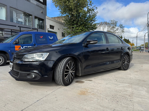 Volkswagen Vento 2.0 Sportline Tsi 200cv Dsg