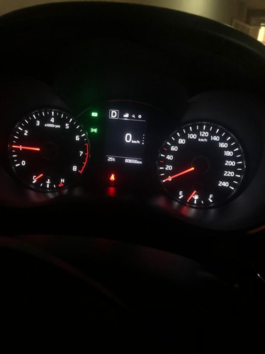 Kia Cerato. 2.0 Nafta Automatico. Rebajo