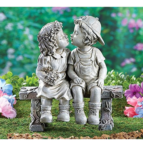 Primer Beso Del Amor Del Perrito Que Besa La Escultura Del J