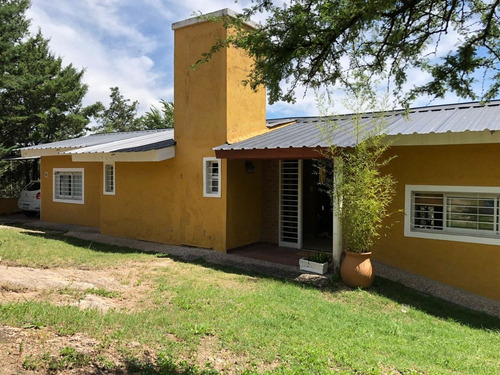 Imagen 2 de 14 de Casa En Estancia Vieja A Metros Del Rio