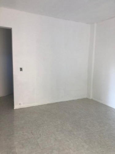 Imagen 7 de 15 de Departamento - Chacarita 1 Ambiente/ Jorge Newbery Y Forest