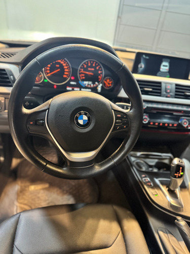BMW Serie 3 2.0 320i Sedan Executive