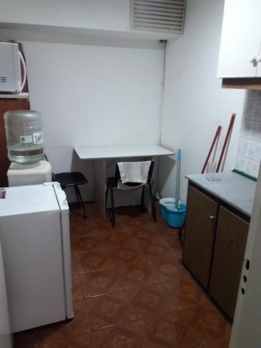 Oficina En Plaza Independencia, Varios Ambientes