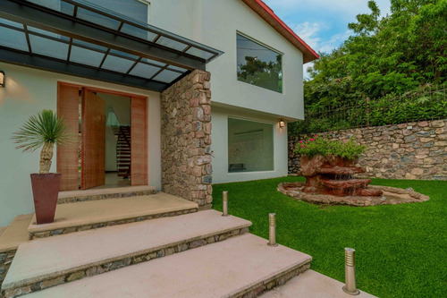 Moderna Residencia Nueva En Rancho San Diego, Ixtapan De La Sal - Pueblo Mágico