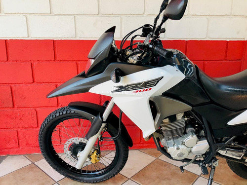 Honda Xre 300 Cood1017