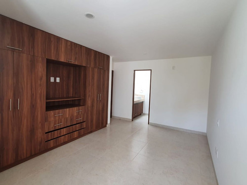 Residencia En Portanova, Diseño De Autor, Jardín, Sala Tv, 4 Recamaras, De Lujo