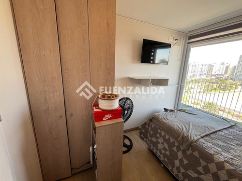 Amplio Departamento En Venta De 2 Dorm. En La Florida