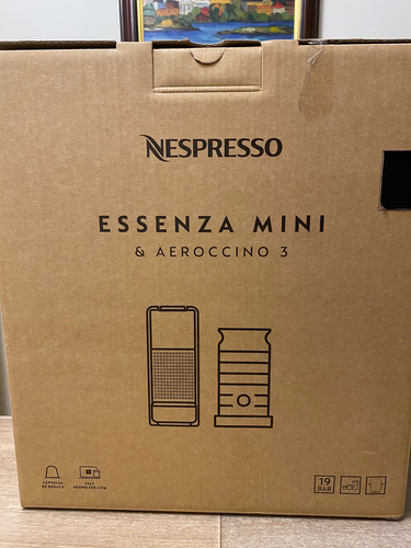 Cafetera Essenza Mini C30 Automatica Con Aeroccino Blanca 19 Bares Para Capsulas Monodosis