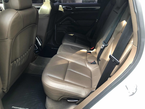 Porsche Cayenne 4.8 S 400cv (958) 2012
