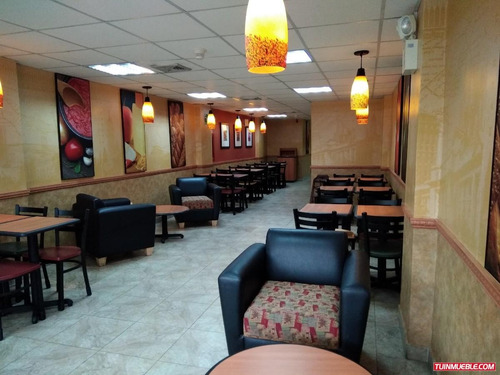 Imagen 10 de 12 de Locales En Venta Maracay 0412-8887550