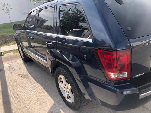 Imagen 5 de 9 de Jeep Grand Cherokee 2006 Limited V8 Power Tech 4x2 At