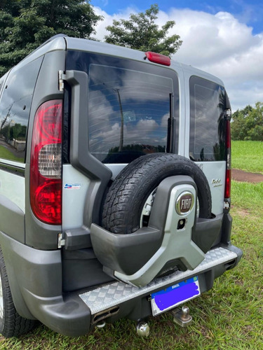 Fiat Doblo 1.8 16v Adventure Xingu Flex 5p