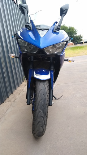 Imagen 11 de 21 de Yamaha R3 Movistar