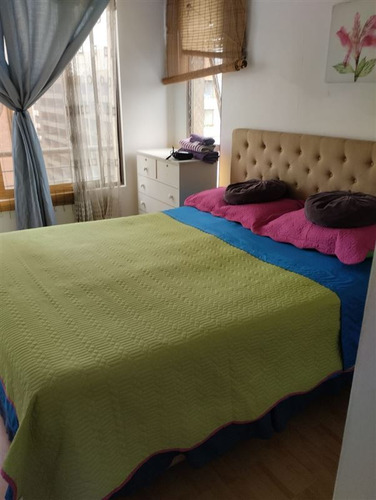 Departamento En Venta De 2 Dorm. En Santiago