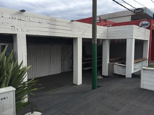 Local - Montoya