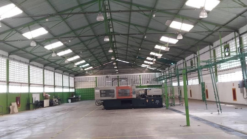 Imagen 6 de 12 de Galpon En Venta Zona Industrial San Vicente Nv
