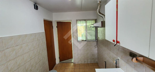 Casa En Venta De 4 Dorm. En Quilpué