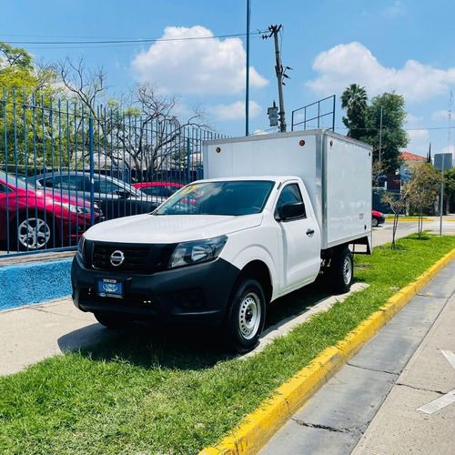 Imagen 2 de 15 de Nissan Np 300 Caja Seca 2017
