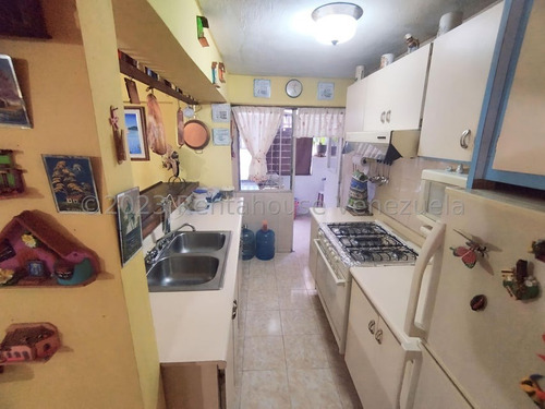 Apartamento En Venta En Parroquia Altagracia