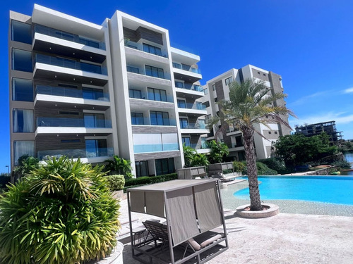 Apartamento Amueblado De (01) Habitación En Alquiler En Cap Cana, Punta Cana, Cerca De La Playa