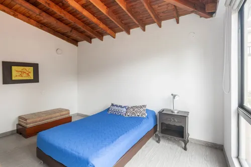 Edificio En Venta En El Tejar. Cod V12493