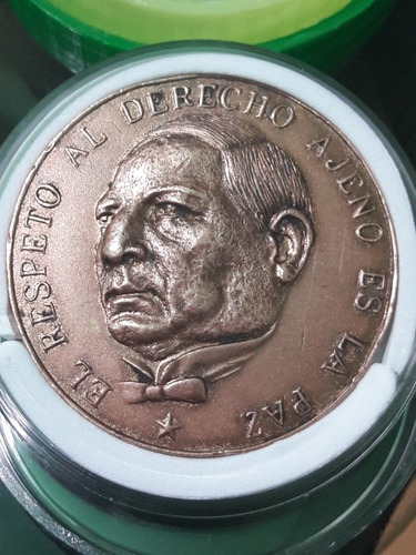 Medalla Benito Juárez Y Margarita Maza De Cobre.  Env. Inclu