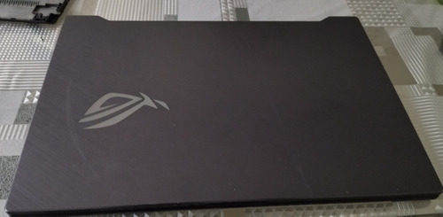 Laptop Asus Rog Strix Scar 2 Gl704gm Para Repuestos