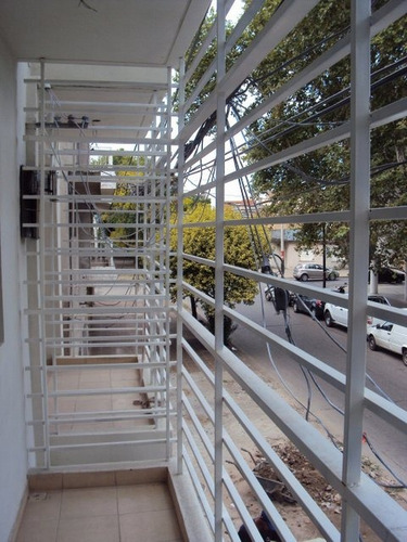 Monoambiente Montevideo 3700 1º B