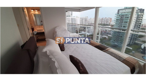 Imagen 16 de 30 de Apartamento En Alquiler Anual