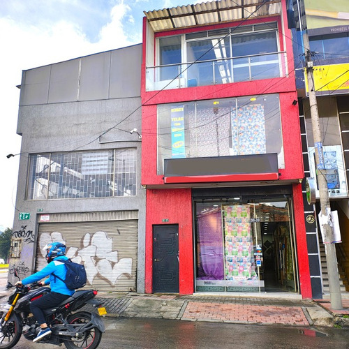 Edificio Comercial Edificio 3 Pisos En El Doce De Octubre