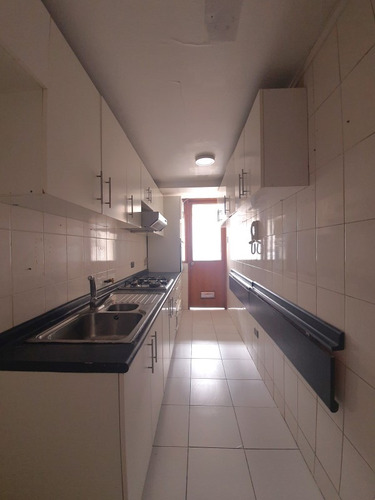Dpto 3d 2b + Est + Bodega - A Pasos Del Metro El Golf