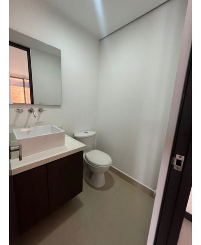Apartamento En Alquiler - Loma De Las Brujas