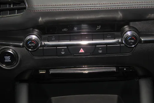 Mazda 3 2.0 Touring Tp