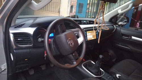 Toyota Hilux 2.4 Cd Sr 150cv 4x2 2017