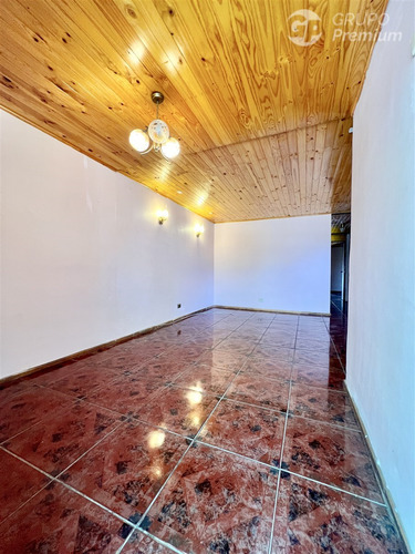 Casa En Venta De 3d - 1b En San Felipe