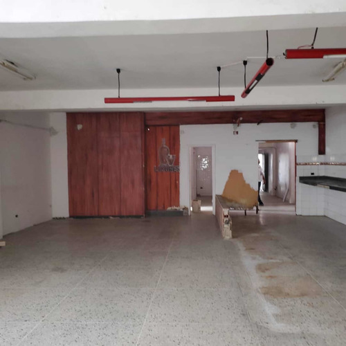 Imagen 4 de 20 de Alquiló Local Comercial Con Apartamento